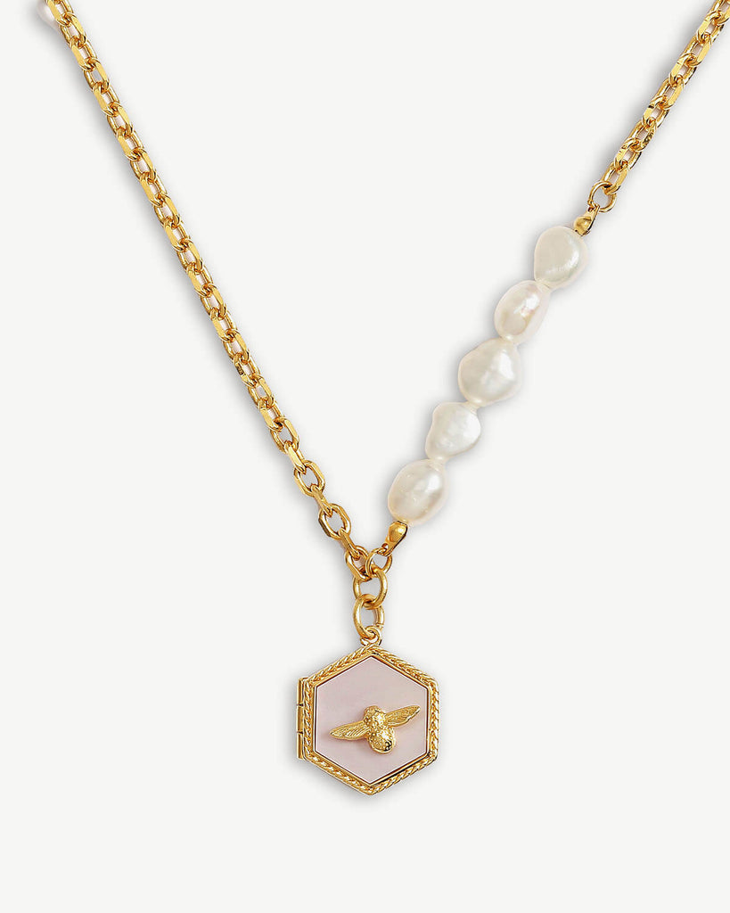 Unconditional love - Bee & Baroque Pearl Necklace